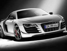 2010 AUDI R8 2D COUPE