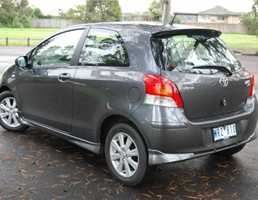 2010 TOYOTA TARAGO