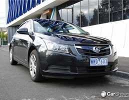 2010 HOLDEN CRUZE 4D SEDAN