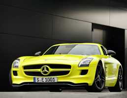 2010 MERCEDES-BENZ SLS 2D COUPE AMG