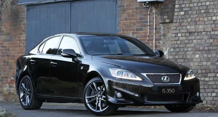 2010 LEXUS