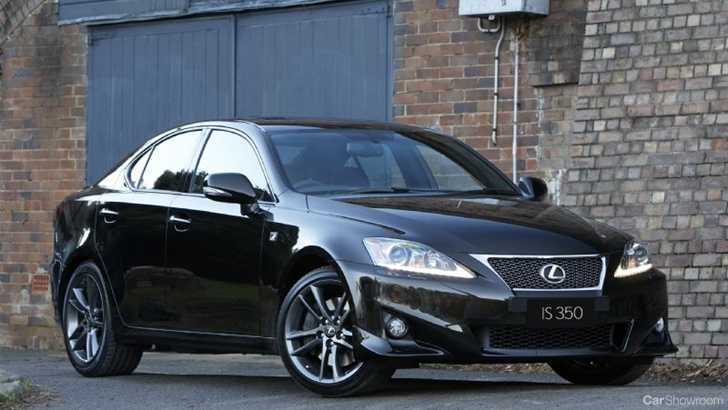 2010 LEXUS