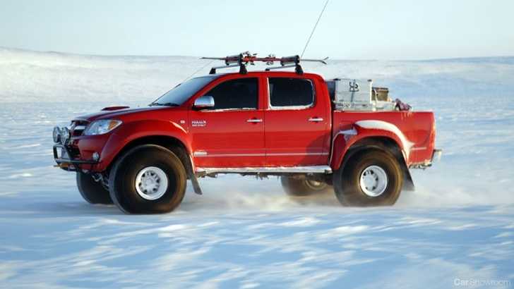 2010 TOYOTA HILUX