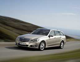 2010 MERCEDES-BENZ E250 4D WAGON