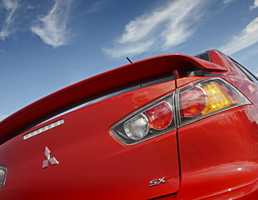 2010 MITSUBISHI LANCER