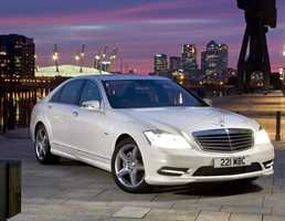 2010 MERCEDES-BENZ