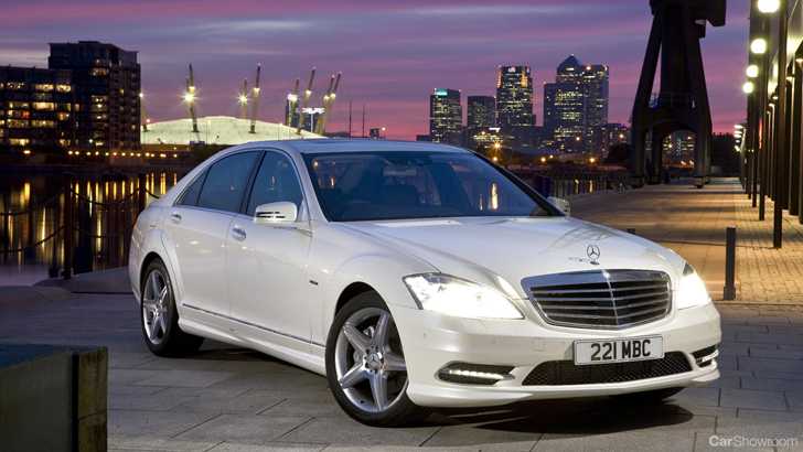 2010 MERCEDES-BENZ