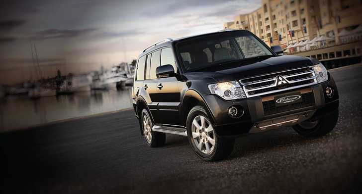 2010 MITSUBISHI PAJERO