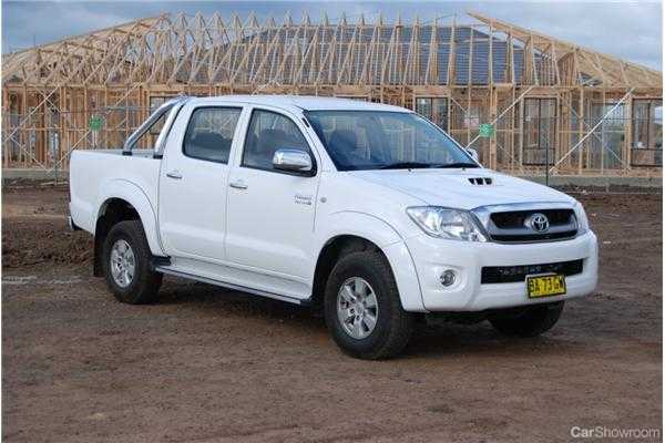 2010 TOYOTA HILUX