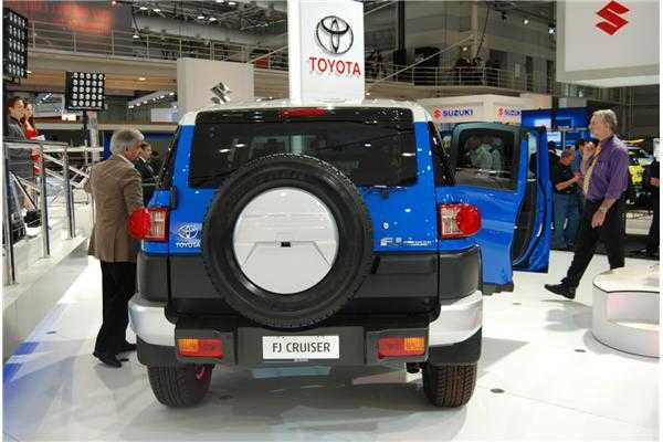 2010 TOYOTA