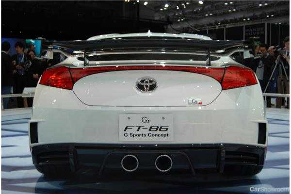 2010 TOYOTA