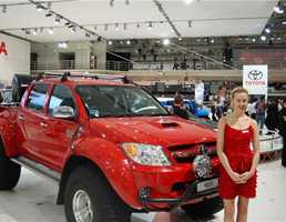 2010 TOYOTA HILUX