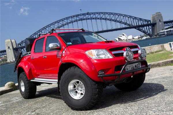 2010 TOYOTA HILUX