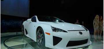 2010 LEXUS