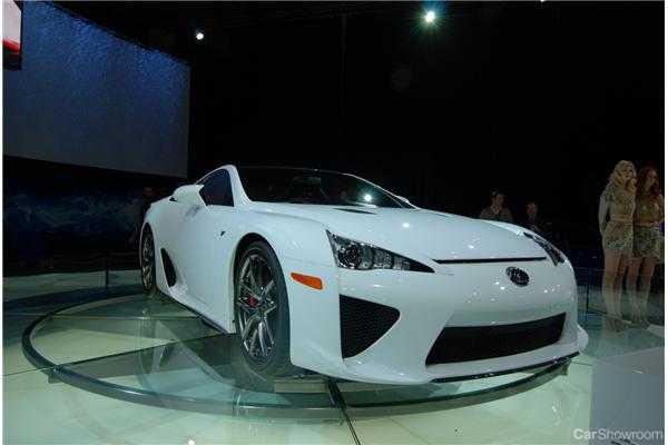 2010 LEXUS