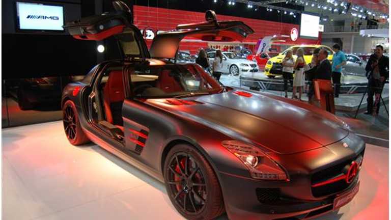 2010 MERCEDES-BENZ SLS