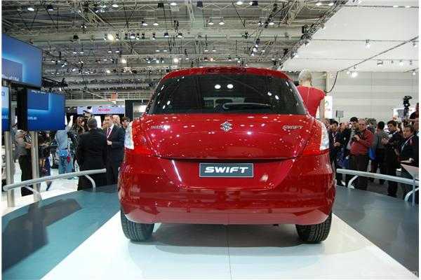 2010 SUZUKI SWIFT