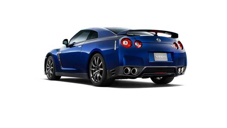2010 NISSAN GT-R