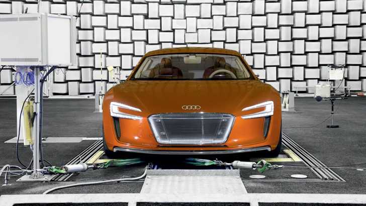 2010 AUDI