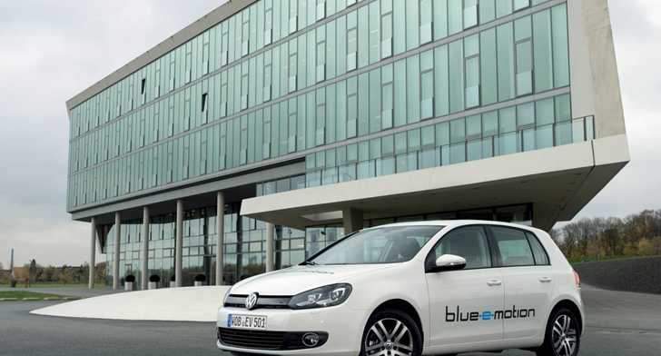 2010 VOLKSWAGEN GOLF
