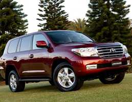 2010 TOYOTA LANDCRUISER