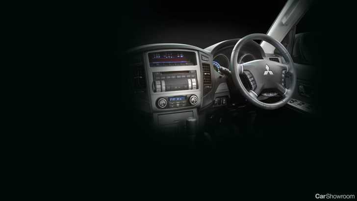 2010 MITSUBISHI PAJERO 4D WAGON RX 4X4