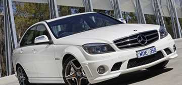 2010 MERCEDES-BENZ