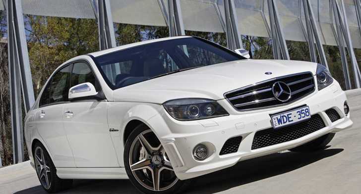 2010 MERCEDES-BENZ