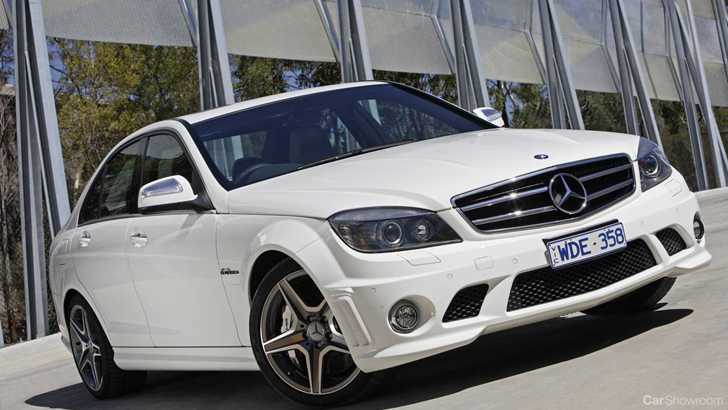 2010 MERCEDES-BENZ