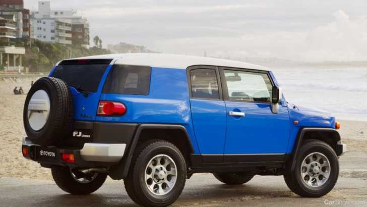 2010 TOYOTA