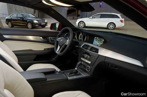 2010 MERCEDES-BENZ