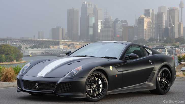 2010 FERRARI