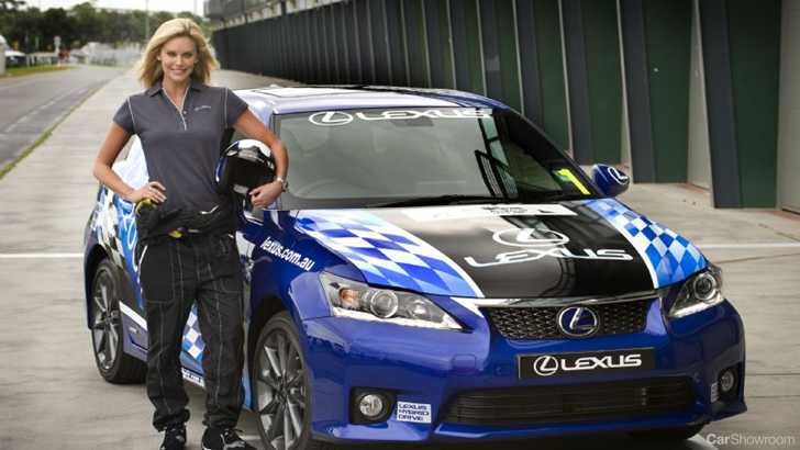 2010 LEXUS