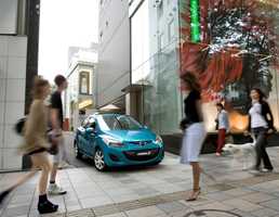 2010 MAZDA MAZDA2