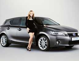 2011 LEXUS