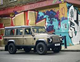 2011 LAND ROVER DEFENDER