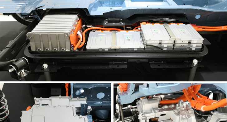 2011 NISSAN