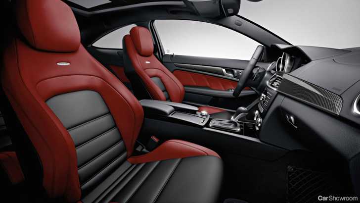2011 MERCEDES-BENZ C63 AMG