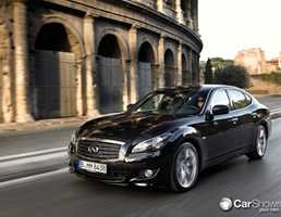 2011 NISSAN