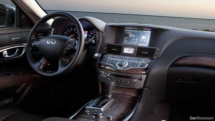 2011 NISSAN