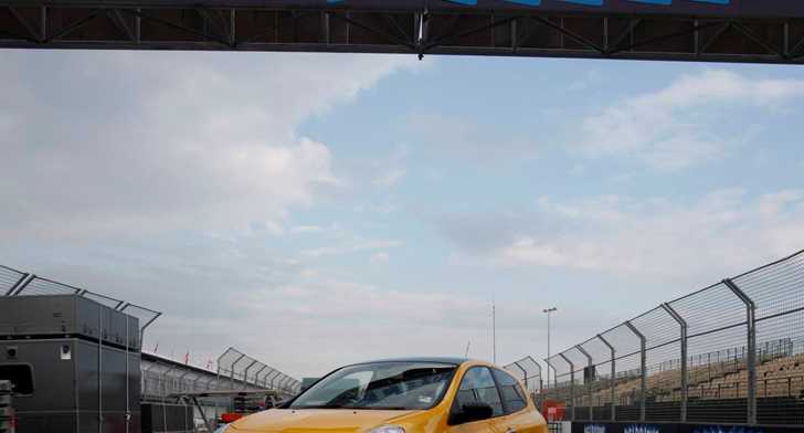 2011 RENAULT CLIO