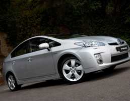 2011 TOYOTA PRIUS