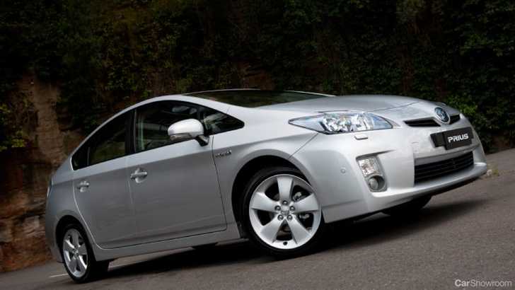 2011 TOYOTA PRIUS