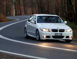 2011 BMW 3