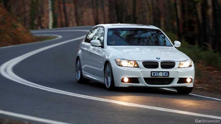 2011 BMW 3