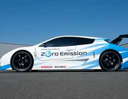 2011 NISSAN