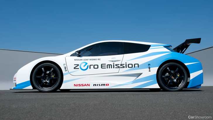 2011 NISSAN