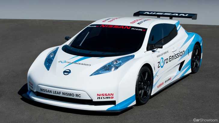 2011 NISSAN