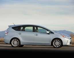 2011 TOYOTA PRIUS