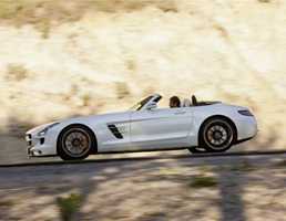 2011 MERCEDES-BENZ SLS